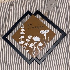 Hanging wall decor sign